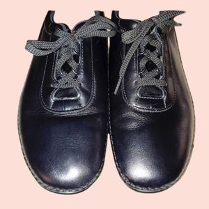 SAS Soft Step Comfort Walkers All Leather Narrow Width Sneakers